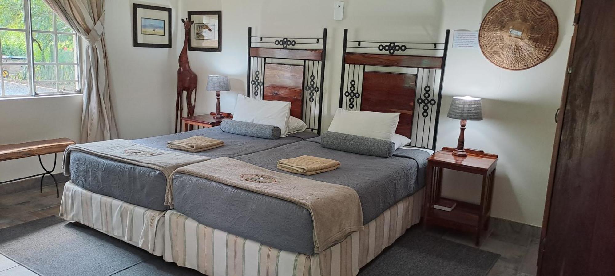 Woodlands Stop Over And Lodge Francistown Exteriör bild