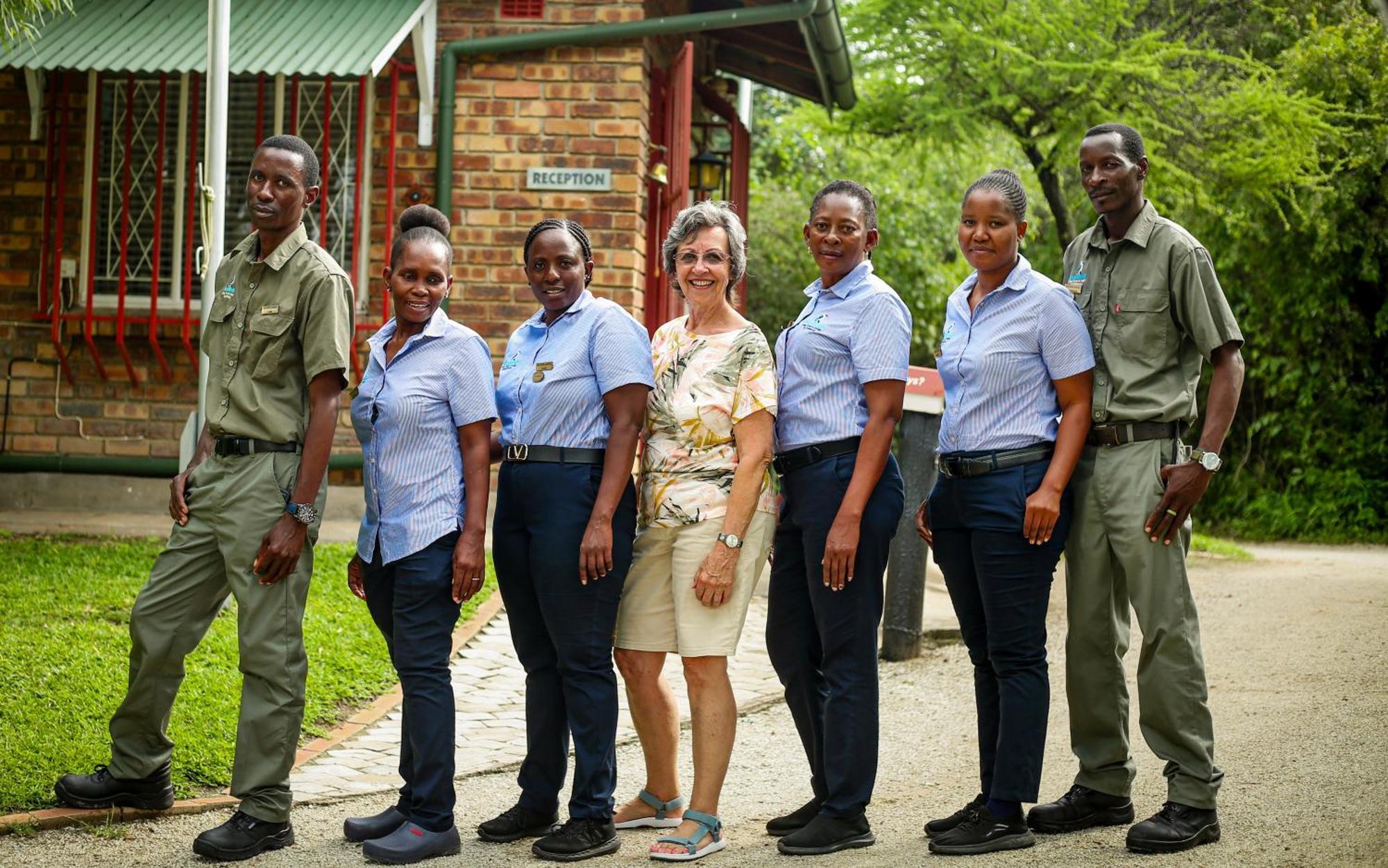 Woodlands Stop Over And Lodge Francistown Exteriör bild