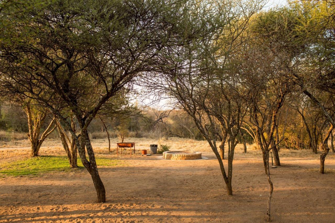 Woodlands Stop Over And Lodge Francistown Exteriör bild